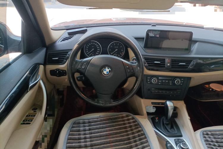 Used BMW X1 2012 sDrive18i Luxury Edition Steering Wheel