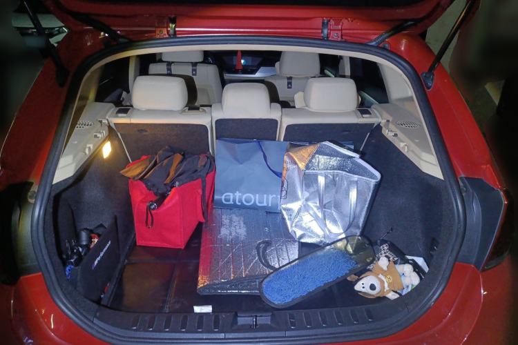 Used BMW X1 2012 sDrive20i Leading Model Trunk