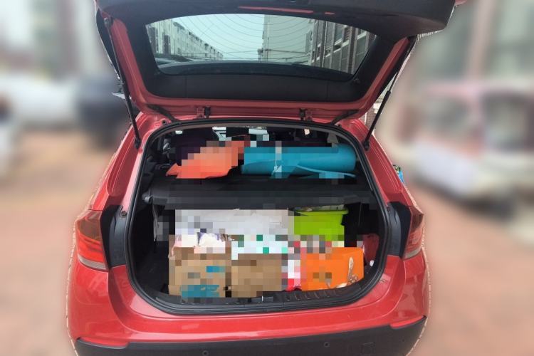 Used BMW X1 2012 sDrive18i Fashion Model Trunk