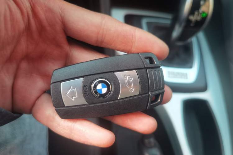 Used BMW X1 2012 sDrive20i Leading Model Vehicle Key