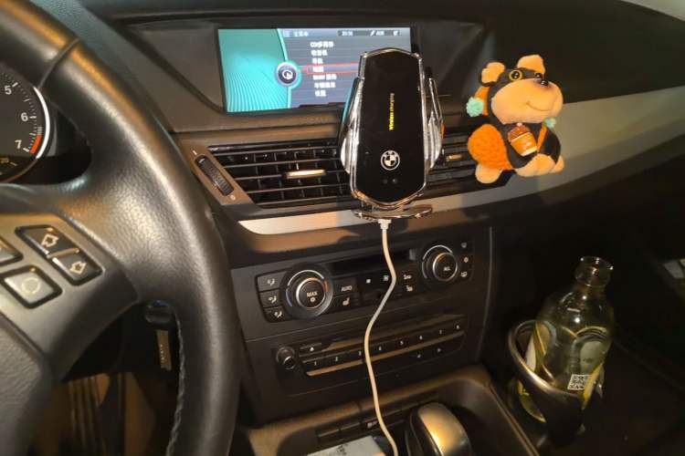 Used BMW X1 2012 sDrive18i Luxury Model Audio And AC Panel