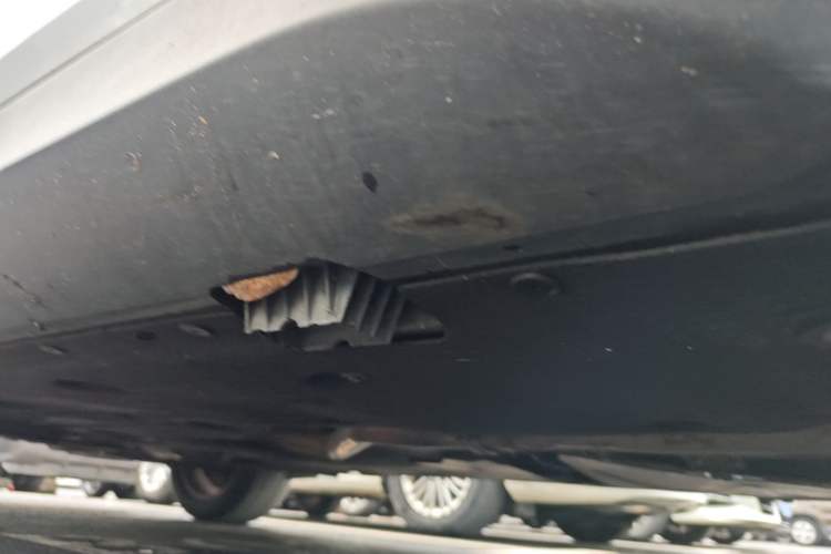 Used BMW X1 2012 sDrive18i Luxury Edition Chassis Front Right