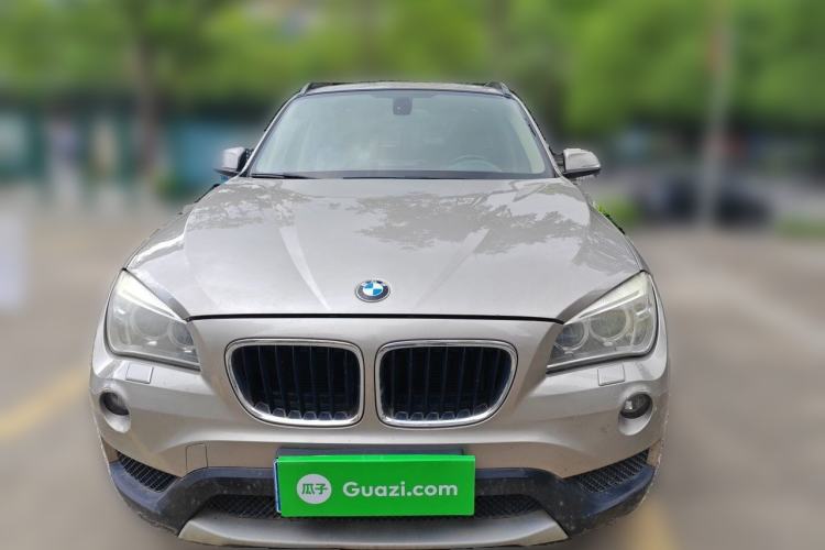 Used BMW X1 2012 sDrive18i Luxury Edition Front