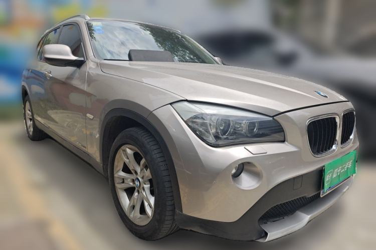 Used BMW X1 2012 xDrive20i Front Right 45 Deg