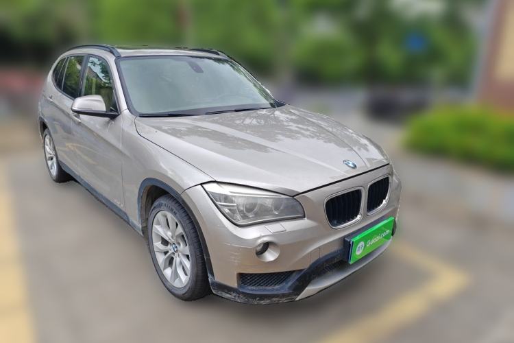 Used BMW X1 2012 sDrive18i Luxury Edition Front Right 45 Deg
