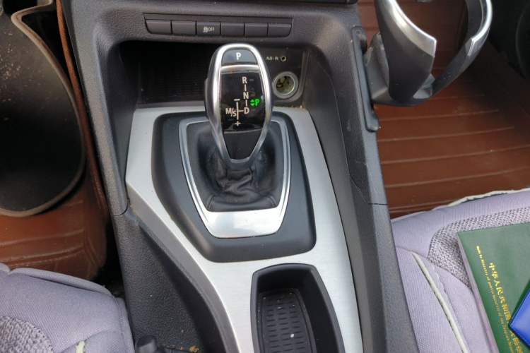 Used BMW X1 2012 sDrive20i Leading Model Gear Lever