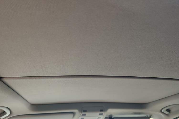 Used BMW X1 2012 xDrive20i Headliner