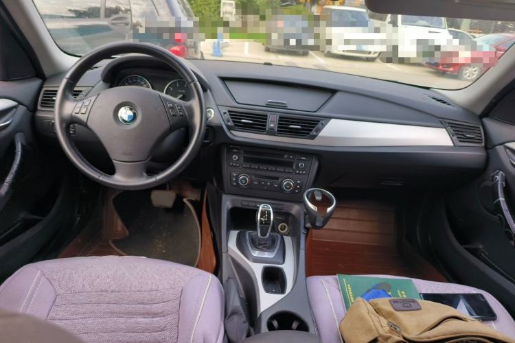 Used BMW X1 2012 sDrive20i Leading Model Interior 2