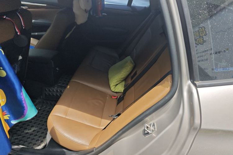 Used BMW X1 2012 xDrive20i Left Rear Seat