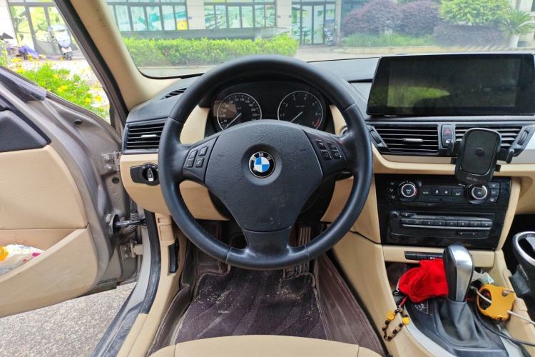 Used BMW X1 2012 sDrive18i Luxury Edition Steering Wheel