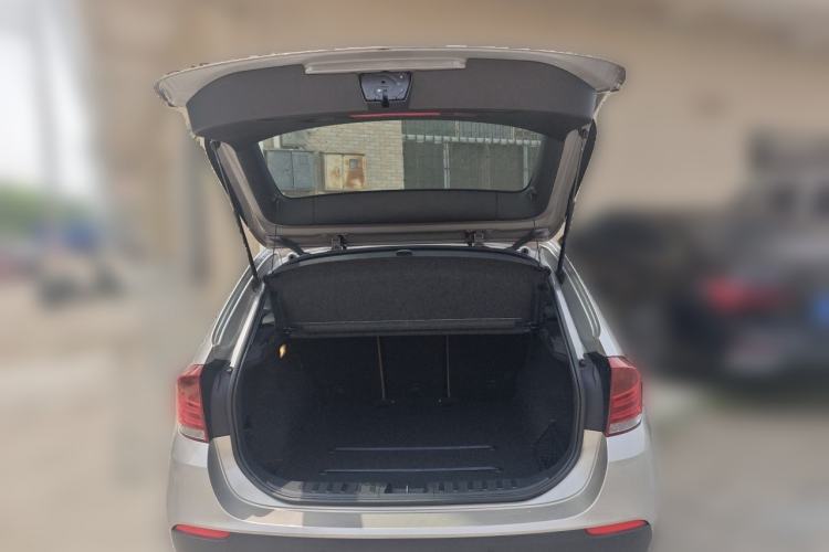 Used BMW X1 2012 xDrive28i Luxury Model Trunk