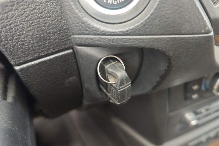 Used BMW X1 2012 xDrive28i Luxury Model Vehicle Key