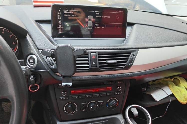 Used BMW X1 2012 sDrive18i Fashion Model Audio And AC Panel