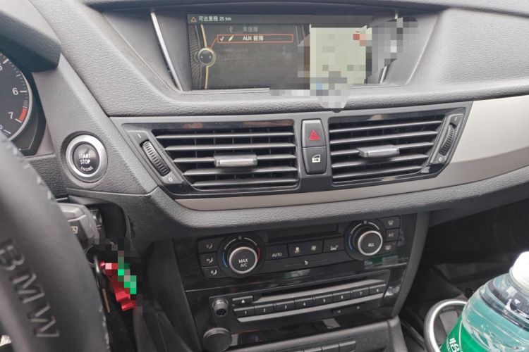 Used BMW X1 2012 sDrive18i Luxury Edition Audio And AC Panel