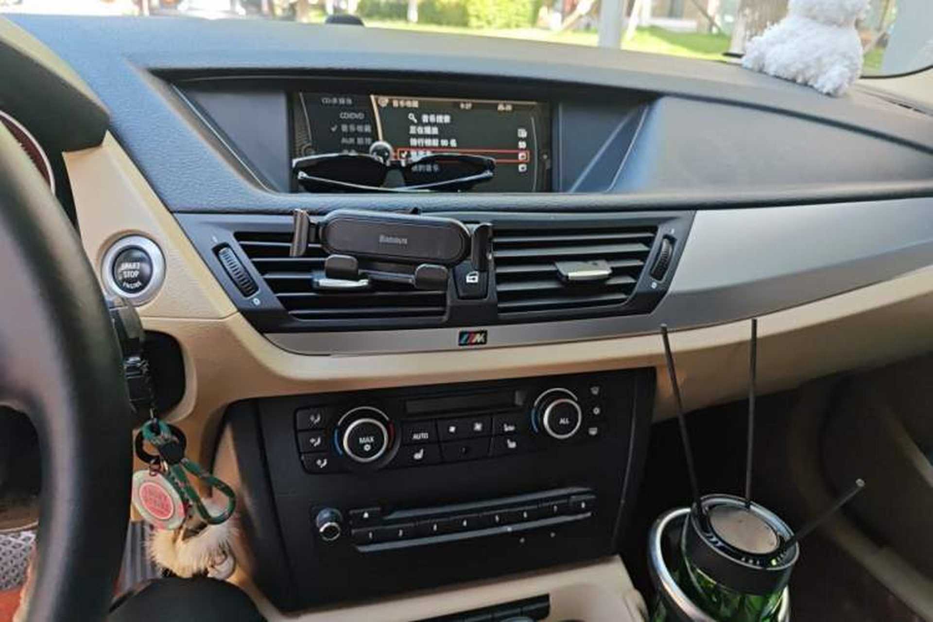 Used BMW X1 2012 sDrive18i Luxury Model Audio And AC Panel