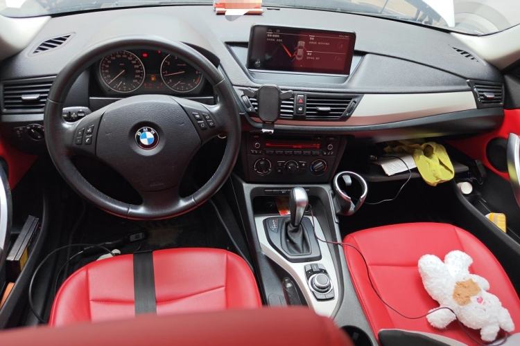 Used BMW X1 2012 sDrive18i Fashion Model Center Console