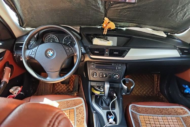 Used BMW X1 2012 sDrive18i Fashion Model Center Console