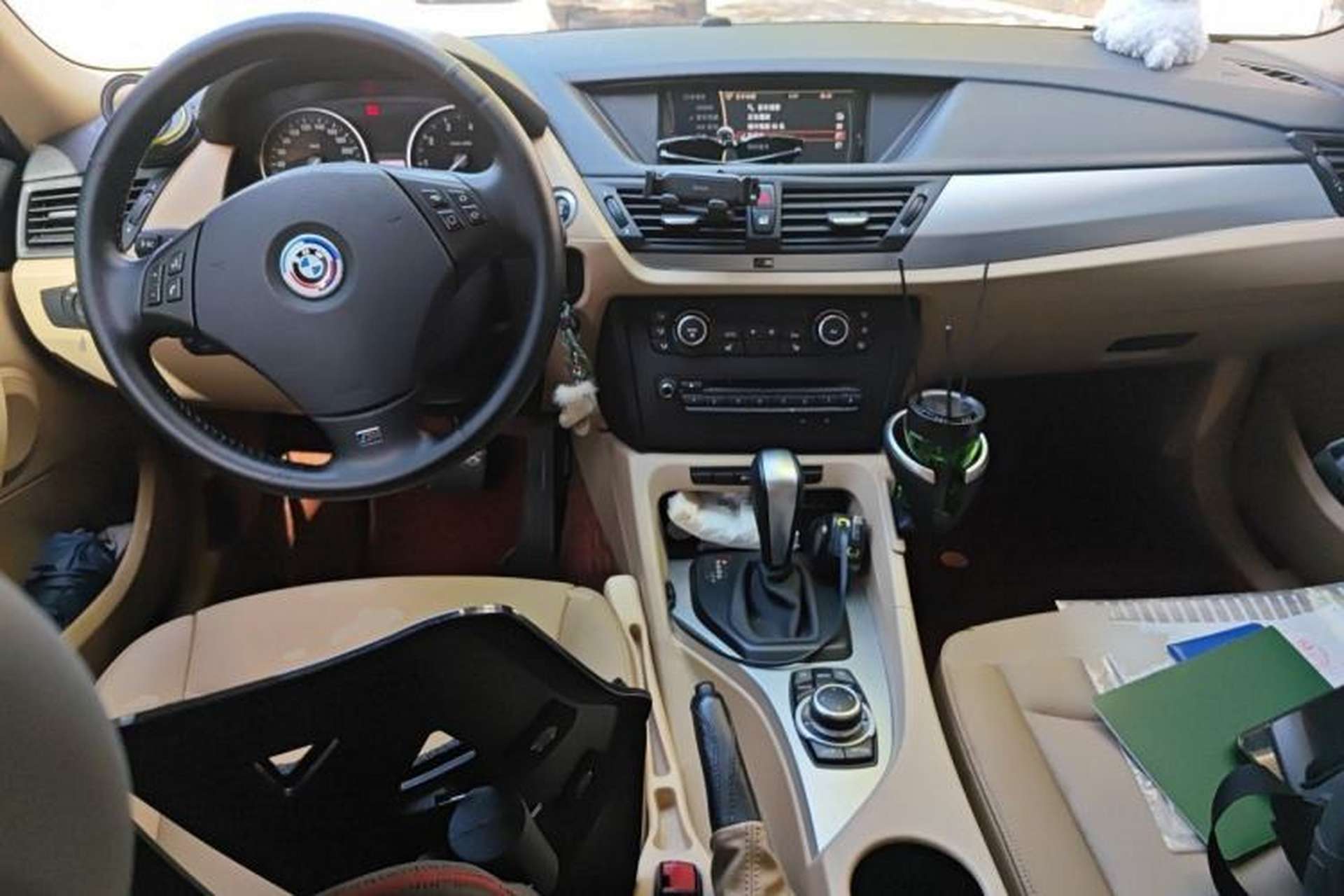 Used BMW X1 2012 sDrive18i Luxury Model Center Console