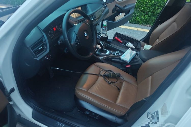 Used BMW X1 2012 xDrive20i Luxury Model Driver Seat