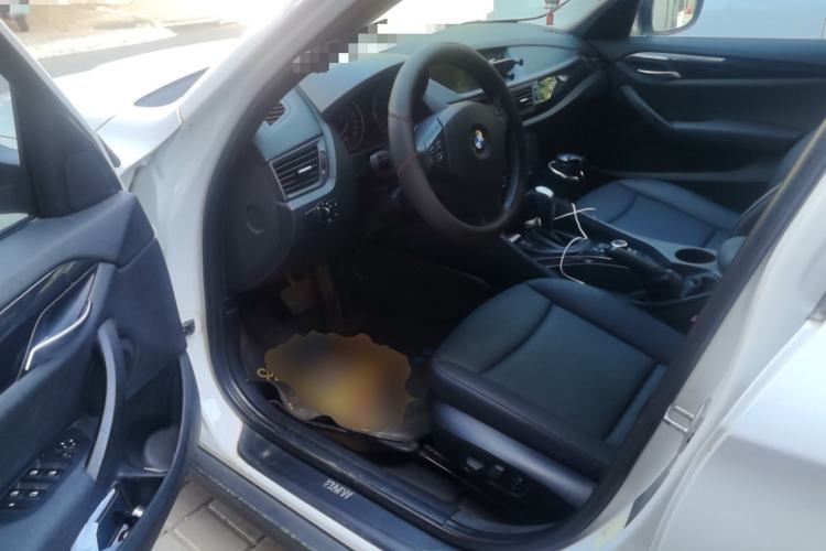 Used BMW X1 2012 sDrive18i Luxury Edition Driver Seat