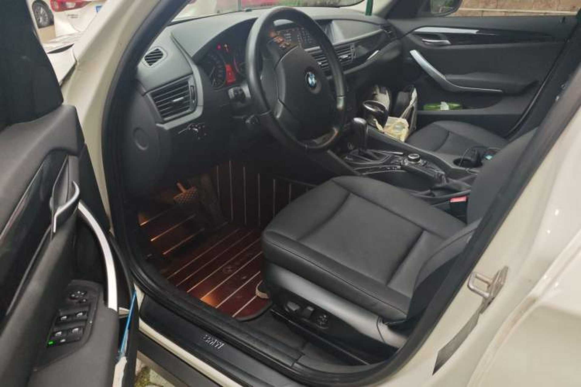 Used BMW X1 2012 sDrive18i Luxury Model Driver Seat
