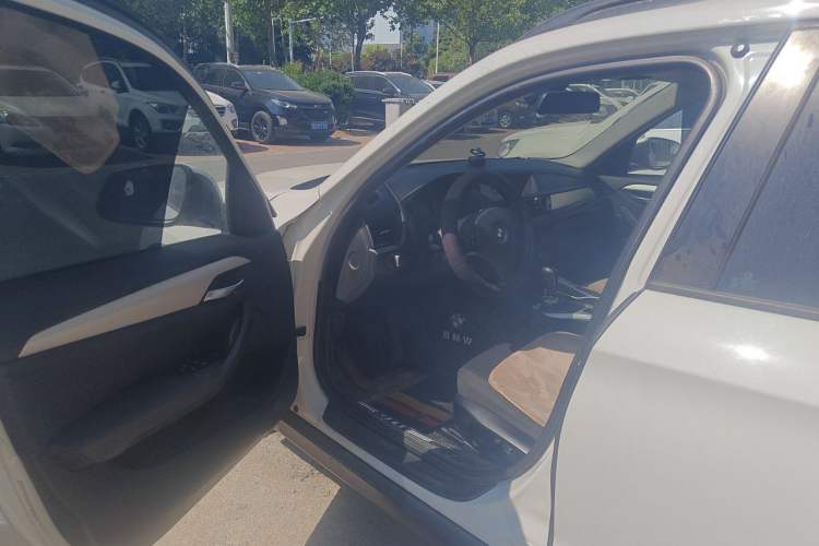 Used BMW X1 2012 sDrive18i Fashion Model Driver Seat