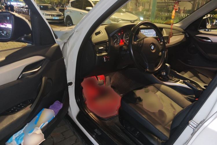 Used BMW X1 2012 sDrive18i Luxury Edition Driver Seat