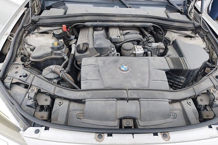 Used BMW X1 2012 sDrive18i Luxury Edition Engine Bay