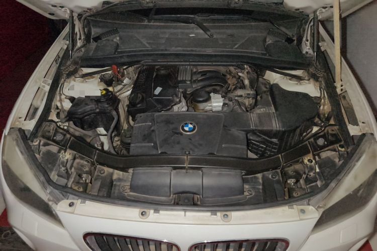 Used BMW X1 2012 sDrive18i Luxury Model Engine Bay
