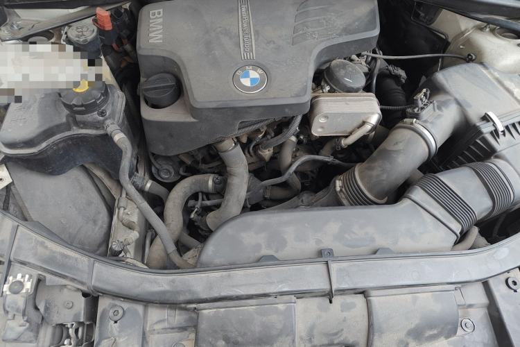 Used BMW X1 2012 sDrive20i Leading Model Engine Bay