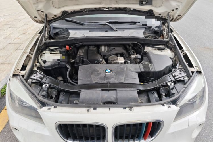 Used BMW X1 2012 sDrive18i Luxury Model Engine Bay
