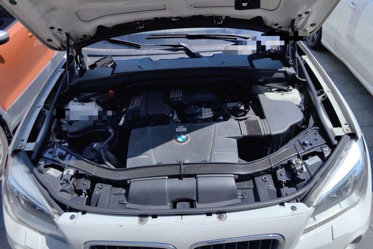 Used BMW X1 2012 sDrive18i Luxury Edition Engine Bay