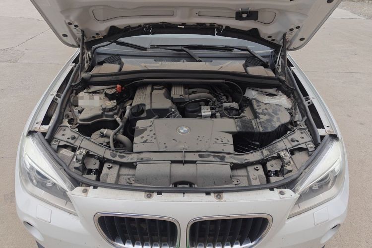Used BMW X1 2012 sDrive18i Luxury Edition Engine Bay