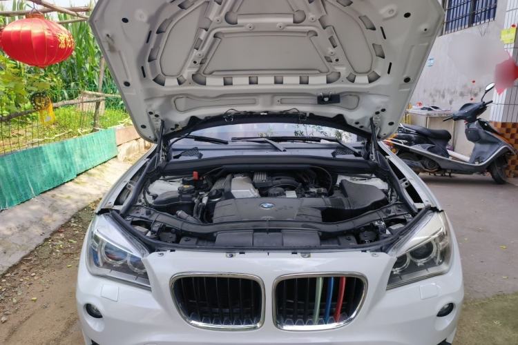 Used BMW X1 2012 sDrive18i Luxury Edition Engine Bay