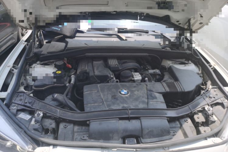 Used BMW X1 2012 sDrive18i Luxury Edition Engine Bay