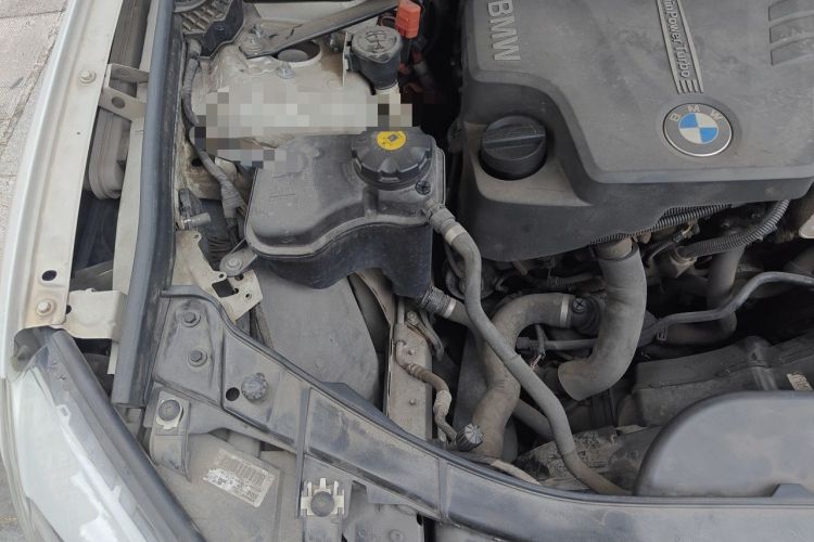 Used BMW X1 2012 sDrive20i Leading Model Engine Bay Right