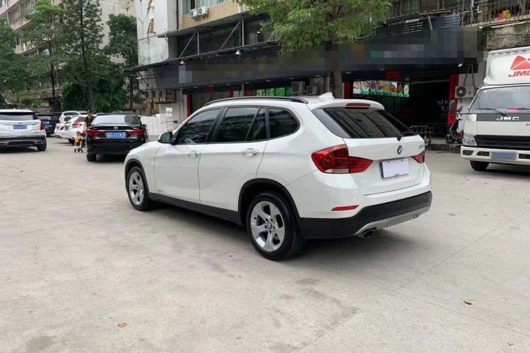 Used BMW X1 2012 sDrive18i Luxury Edition Exterior 3
