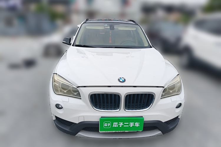 Used BMW X1 2012 sDrive18i Luxury Edition Front