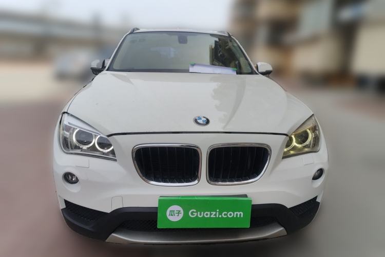 Used BMW X1 2012 sDrive18i Luxury Edition Front