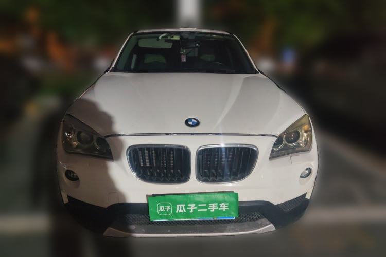 Used BMW X1 2012 sDrive18i Luxury Edition Front