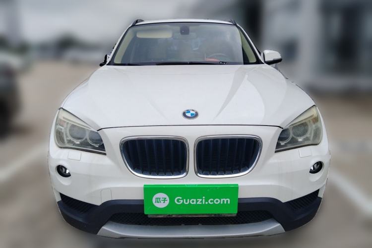 Used BMW X1 2012 sDrive18i Luxury Edition Front