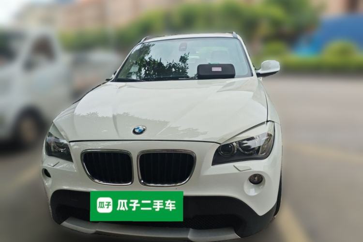 Used BMW X1 2012 sDrive18i Luxury Edition Front