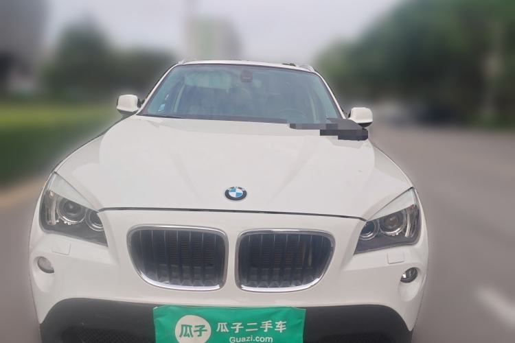 Used BMW X1 2012 xDrive20i Luxury Model Front