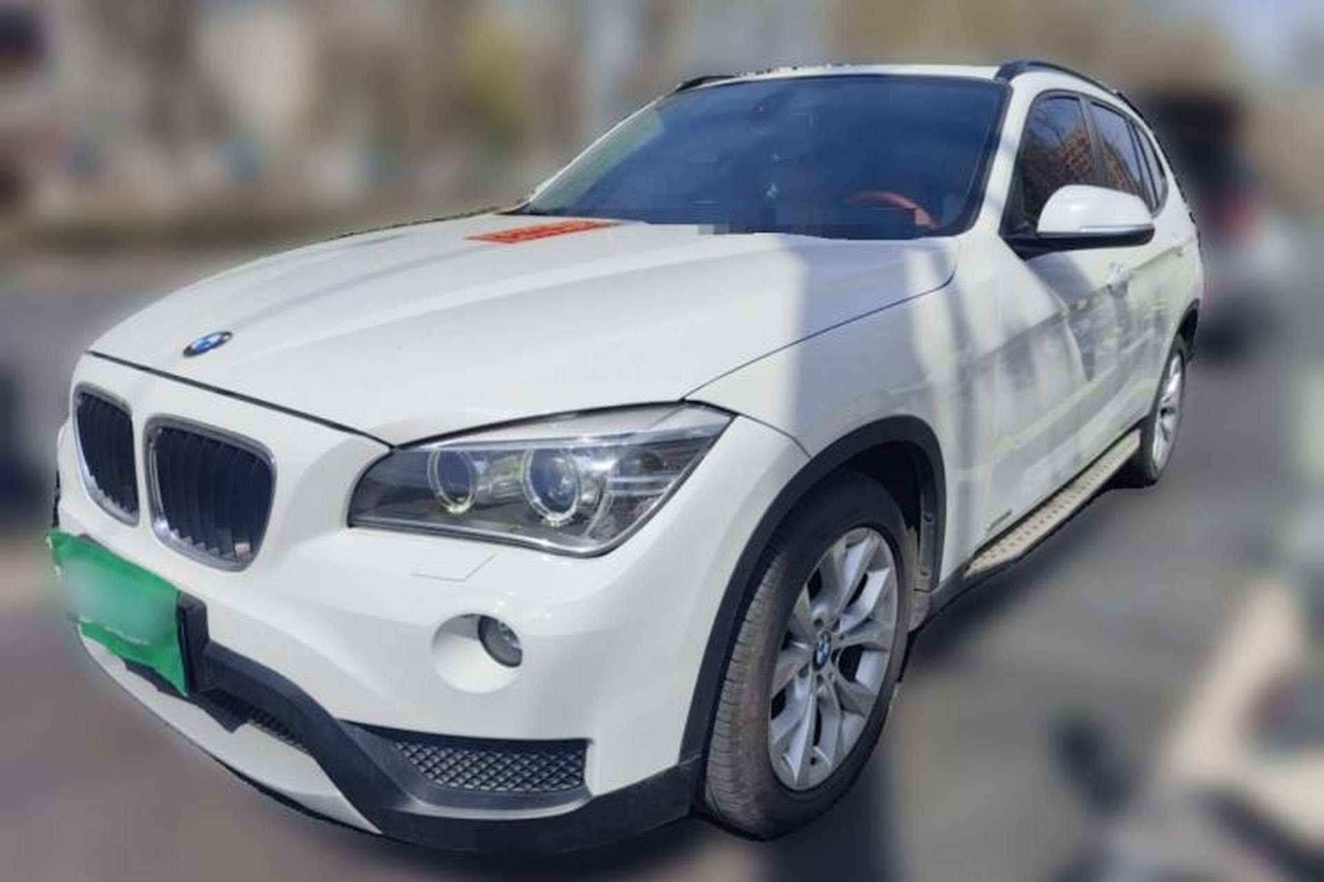 Used BMW X1 2012 sDrive18i Luxury Edition Front Left 45 Deg