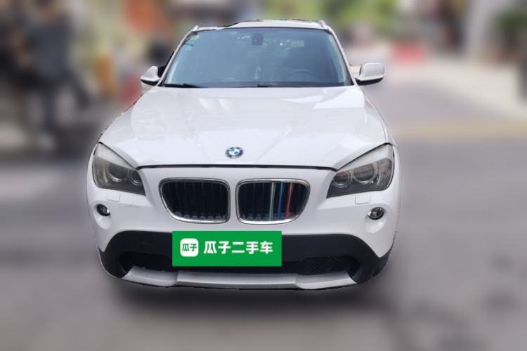 Used BMW X1 2012 sDrive18i Luxury Edition Front