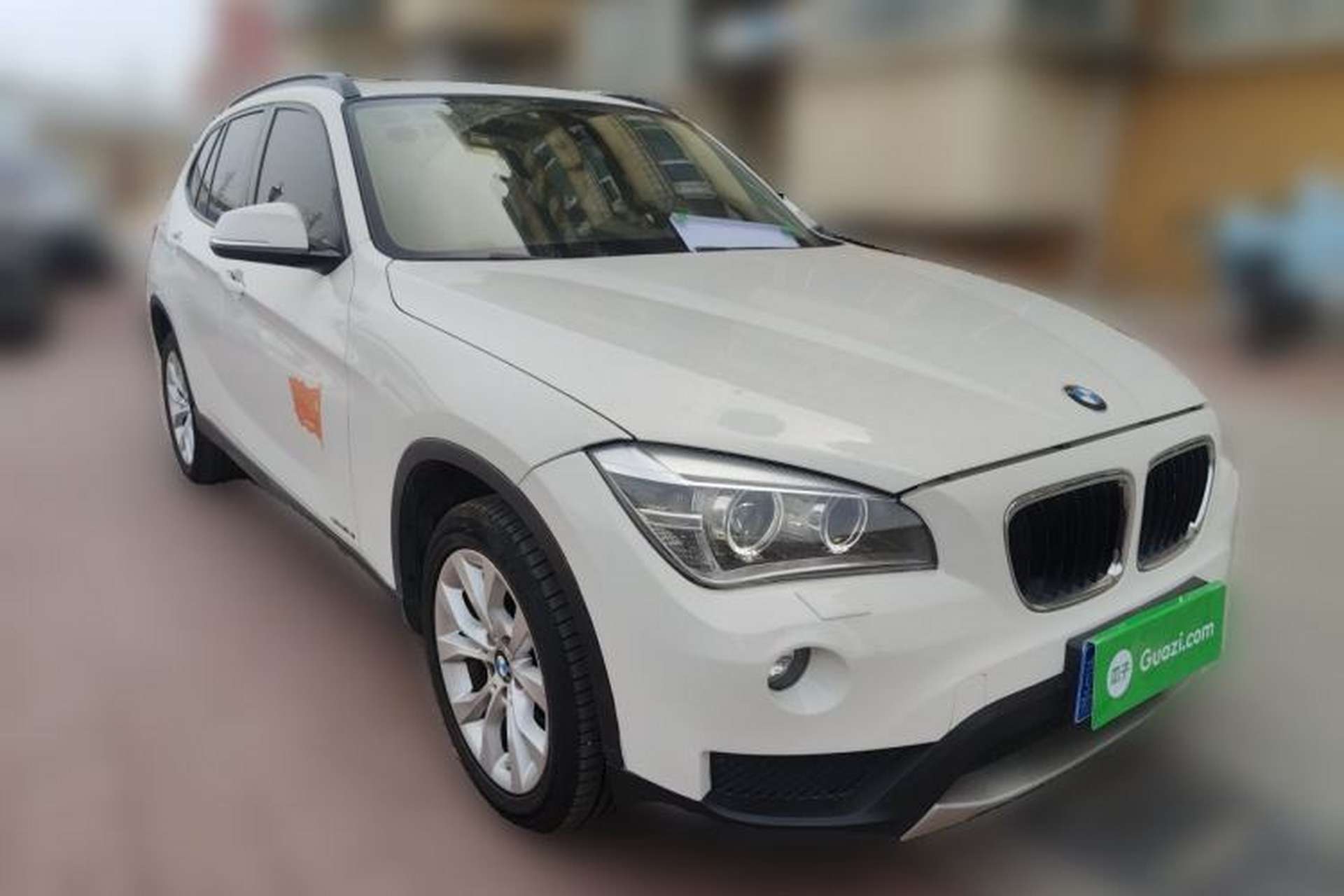 Used BMW X1 2012 sDrive18i Luxury Edition Front Right 45 Deg