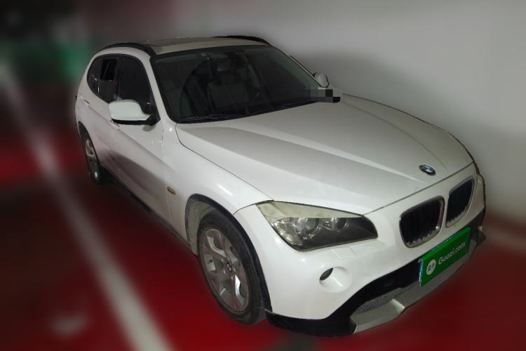 Used BMW X1 2012 sDrive18i Luxury Model Front Right 45 Deg
