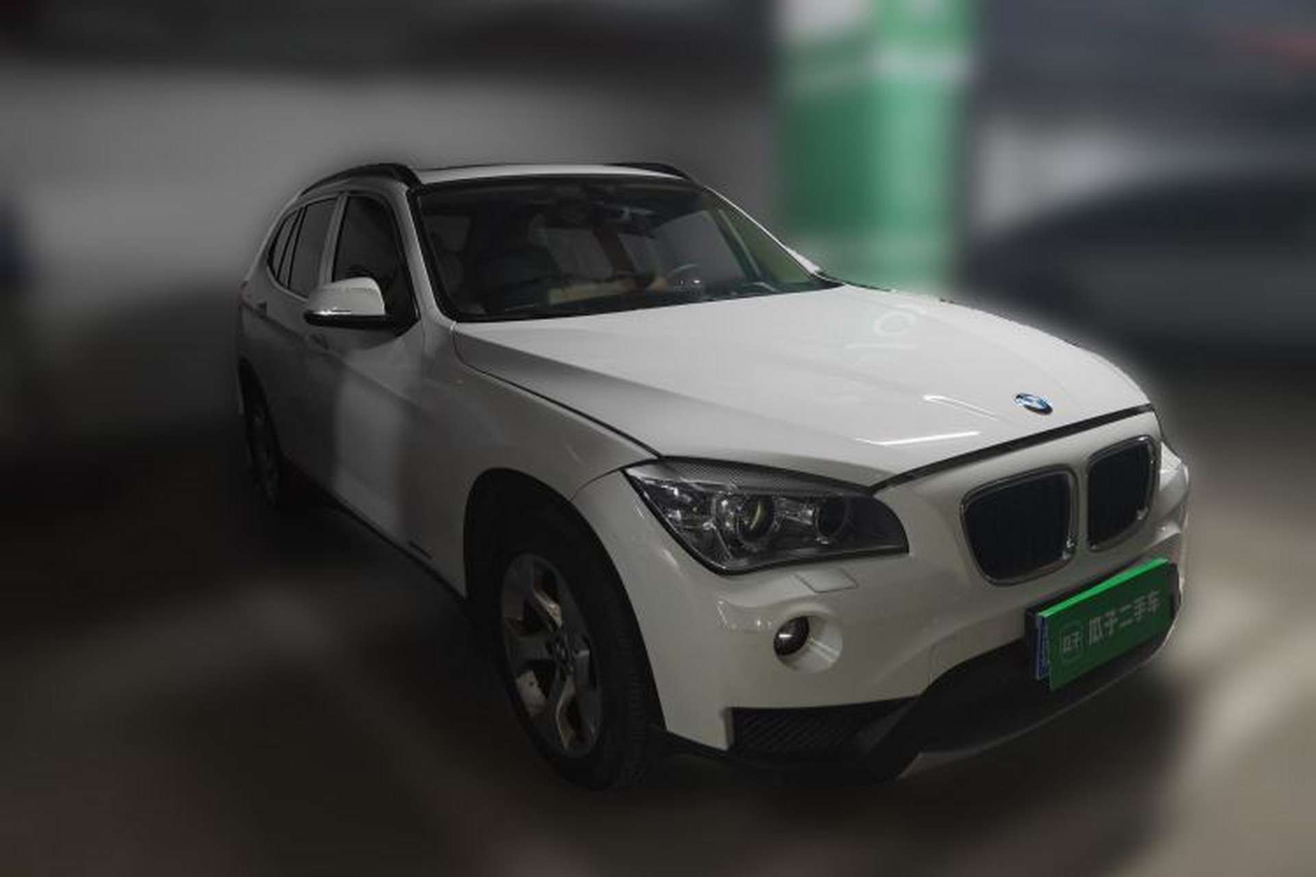 Used BMW X1 2012 sDrive18i Luxury Edition Front Right 45 Deg