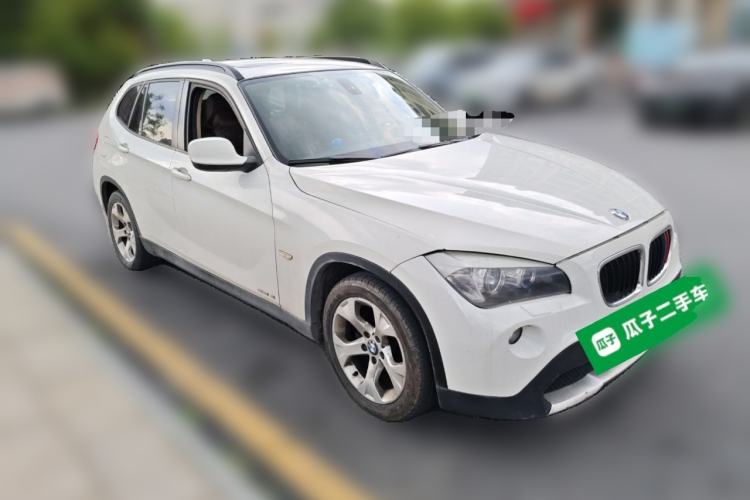 Used BMW X1 2012 sDrive18i Luxury Model Front Right 45 Deg