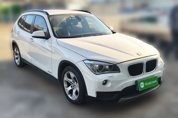 Used BMW X1 2012 sDrive18i Luxury Edition Front Right 45 Deg